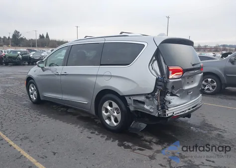 2018 Chrysler Pacifica Hybrid Touring L from USA, damaged, VIN 2C4RC1L74JR230113